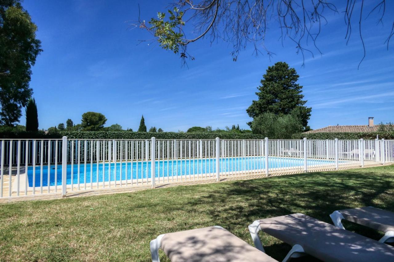 Les Residences De Metifiot Saint-Remy-de-Provence Exterior photo