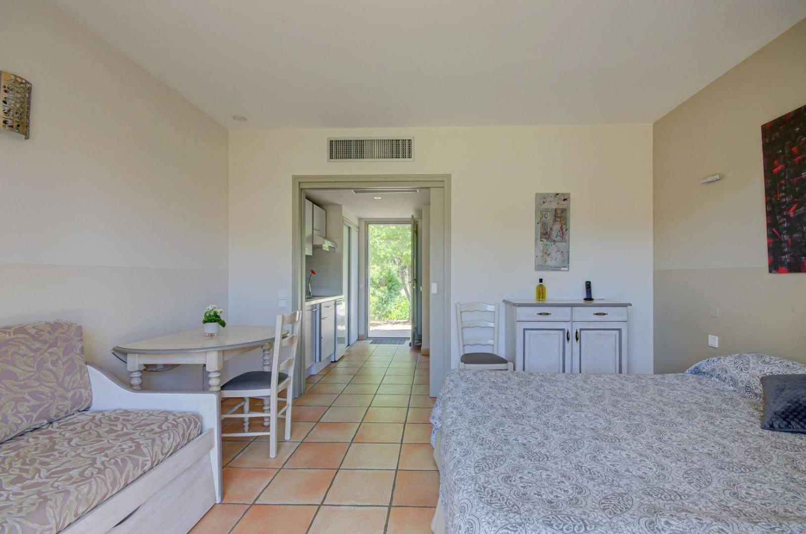 Les Residences De Metifiot Saint-Remy-de-Provence Exterior photo