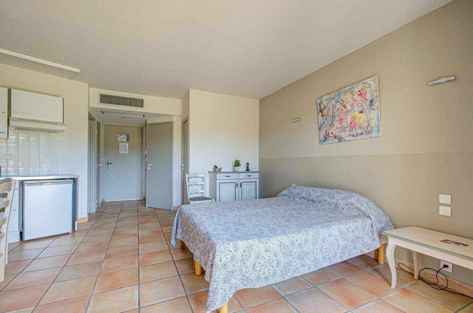Les Residences De Metifiot Saint-Remy-de-Provence Exterior photo