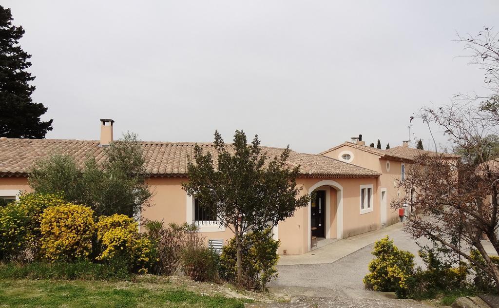 Les Residences De Metifiot Saint-Remy-de-Provence Exterior photo